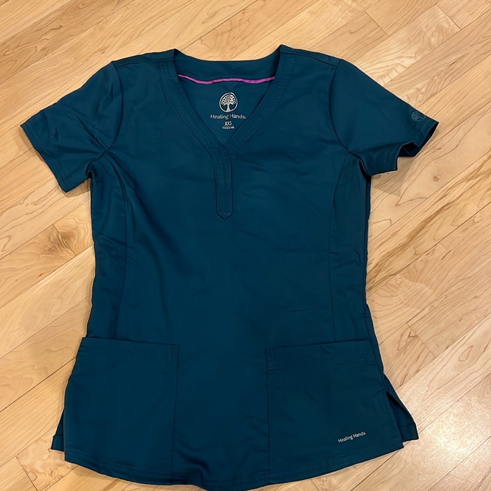 Healing Hands scrubs top size XXS